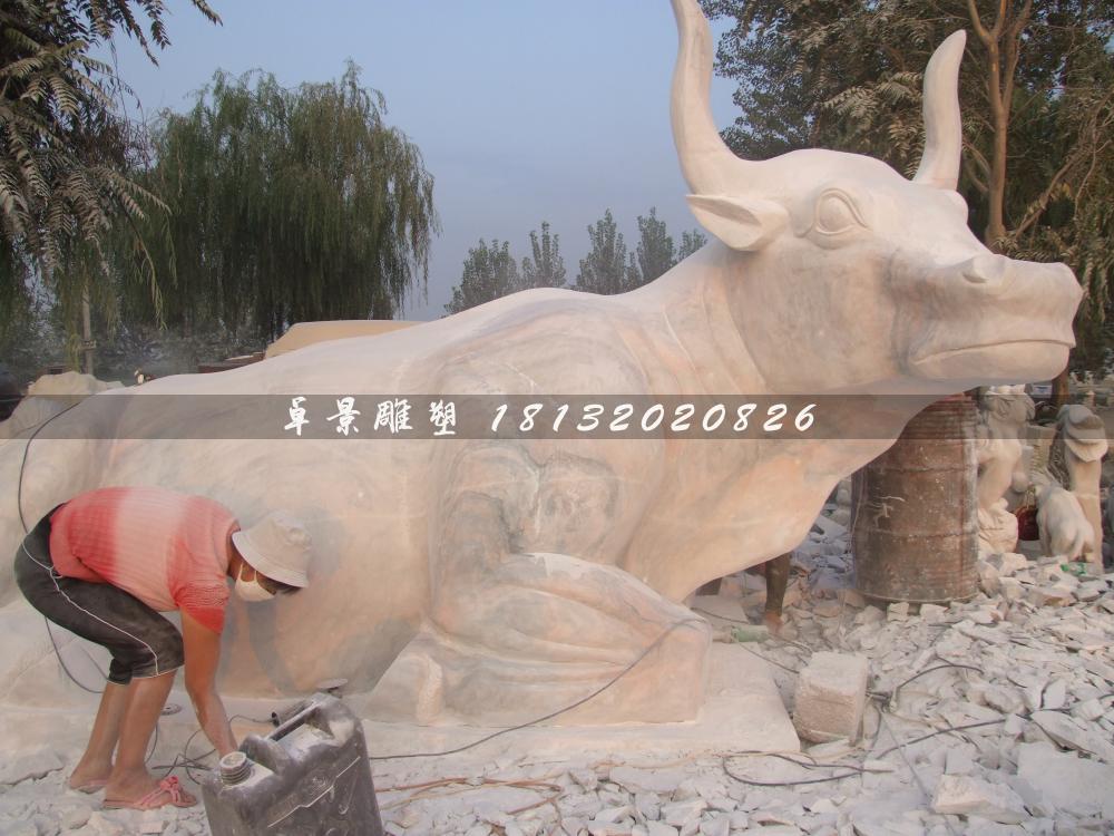 石頭牛雕塑，石雕牛雕塑