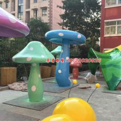 玻璃鋼蘑菇雕塑，彩色蘑菇雕塑
