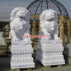 漢白玉獅子，動(dòng)物石雕