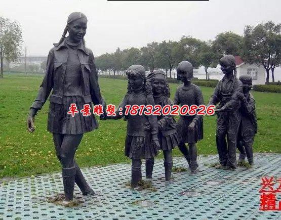 過河人物銅雕，公園人物雕塑