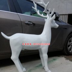 玻璃鋼馴鹿雕塑，玻璃鋼商場雕塑
