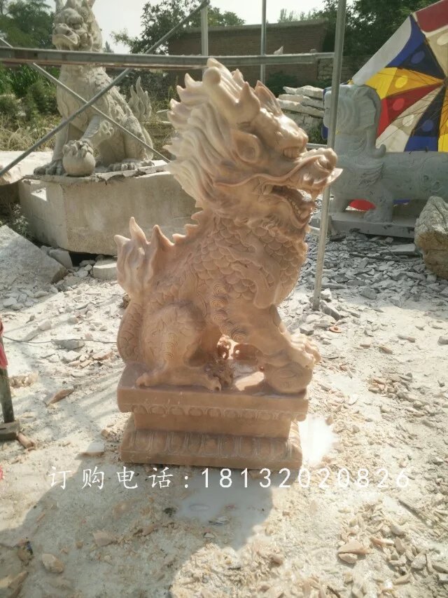 踩球麒麟雕塑，晚霞紅麒麟石雕 (2)