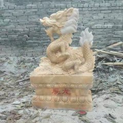 辰龍雕塑，晚霞紅石雕龍