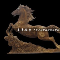 銅雕馬，廣場(chǎng)馬踏祥云銅雕