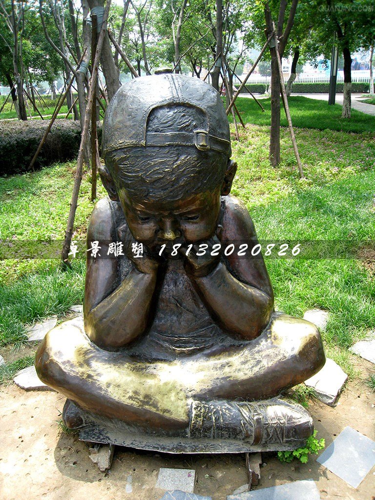 思考的小男孩銅雕,公園小品銅雕