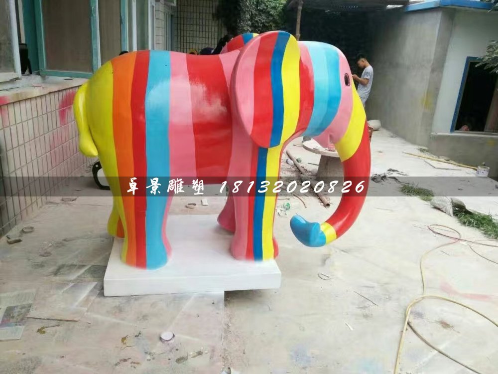 彩繪大象雕塑，玻璃鋼動(dòng)物雕塑