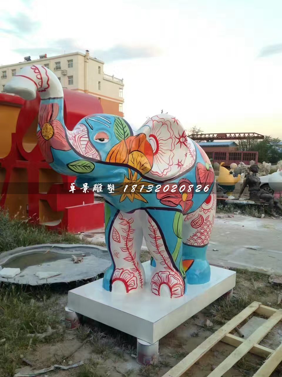 彩繪大象雕塑，商場(chǎng)玻璃鋼雕塑