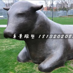 臥著的牛銅雕，公園抽象動物雕塑