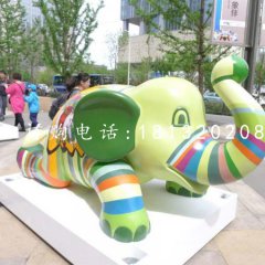 玻璃鋼彩繪動(dòng)物，小象雕塑