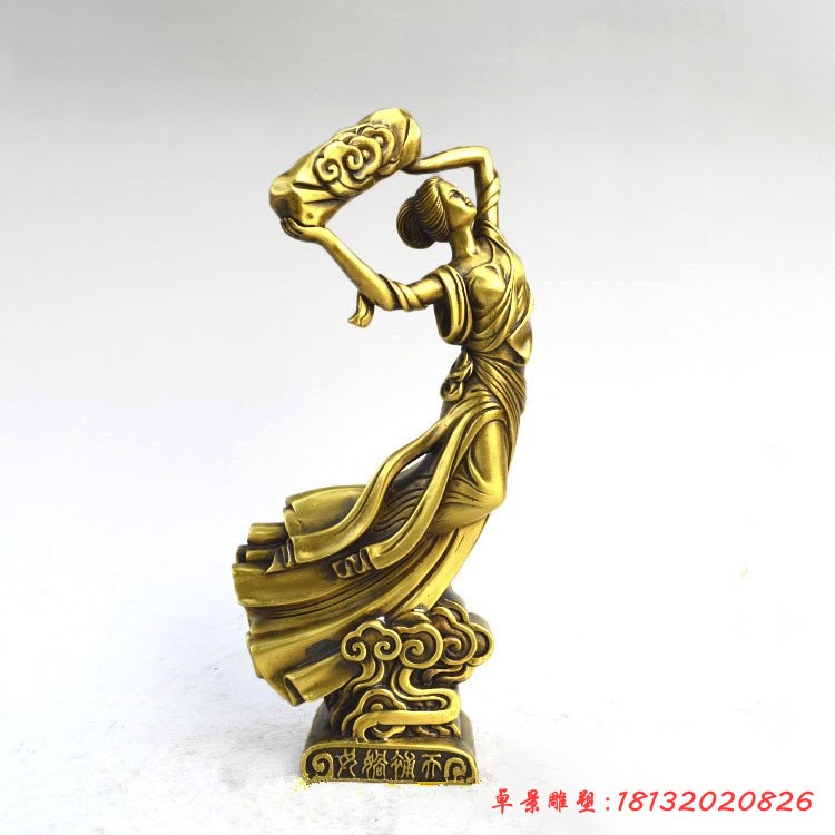 女媧補(bǔ)天銅雕,神話人物