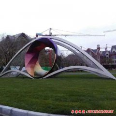 不銹鋼公園放眼未來(lái)雕塑