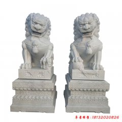 獅子戲球石雕