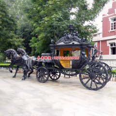 銅馬車(chē)雕塑