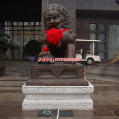 頤和園門(mén)口銅獅子